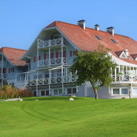 Отель Drachenwand-mondsee 3*