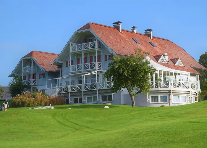 Отель Drachenwand-mondsee 3*